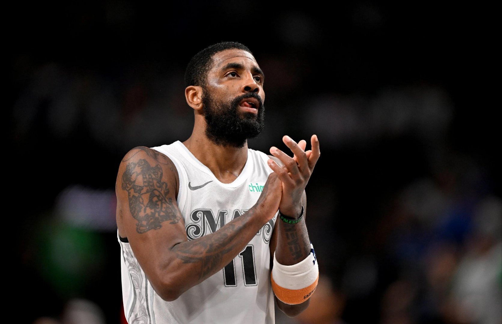 关于日本男篮绝地反击德国男篮，欧文绝境逆转的信息